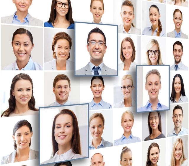 Collage van portretfoto's; diverse lachende professionals. Verschillende portretten met lichte schaduw.