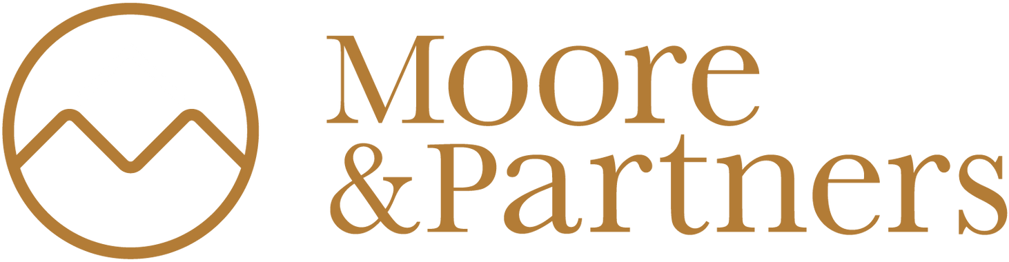 Logo Moore & Partners