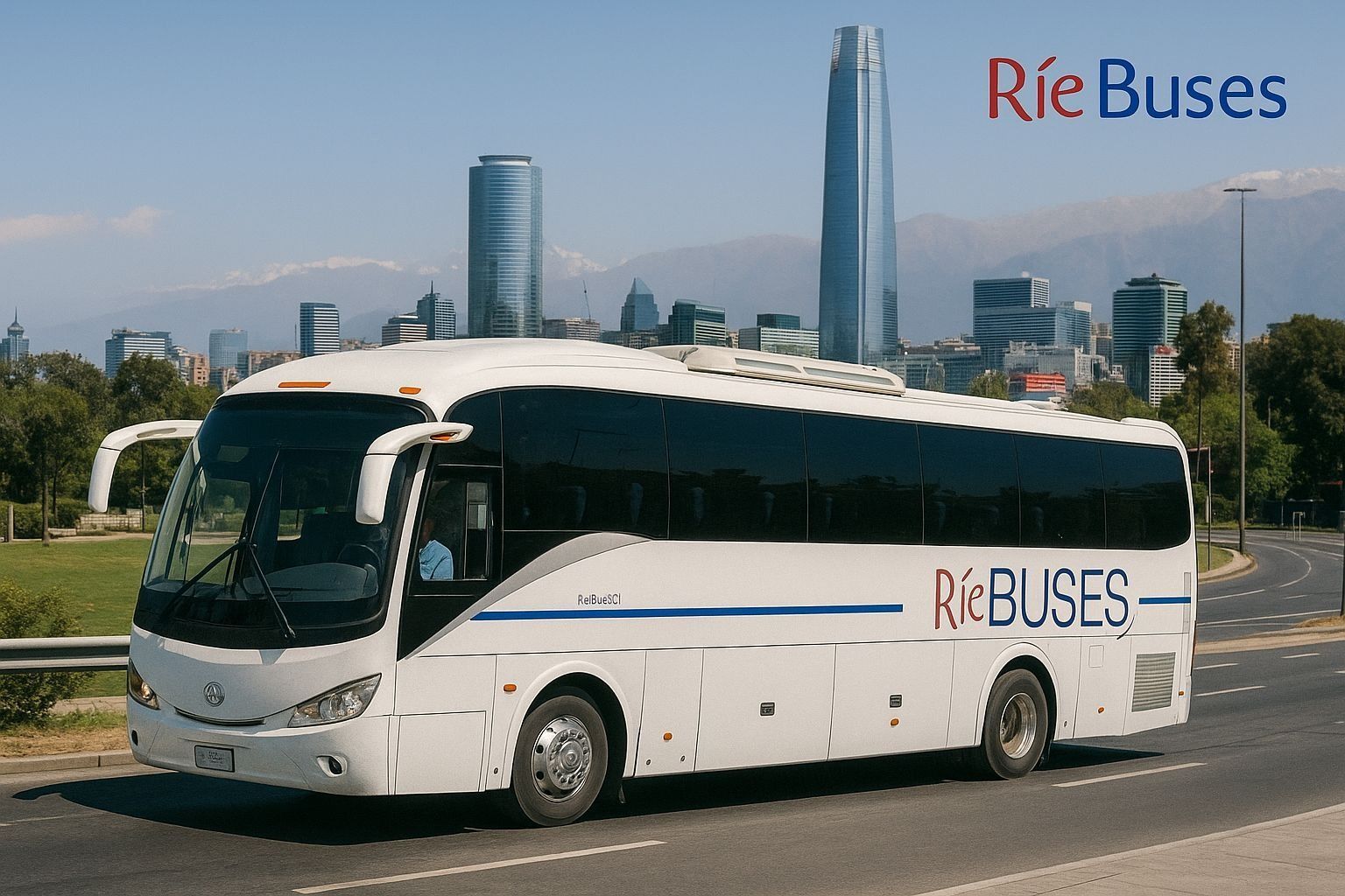 Autobús de la compañía White Rie Buses circulando por una carretera con el perfil urbano de la ciudad al fondo.