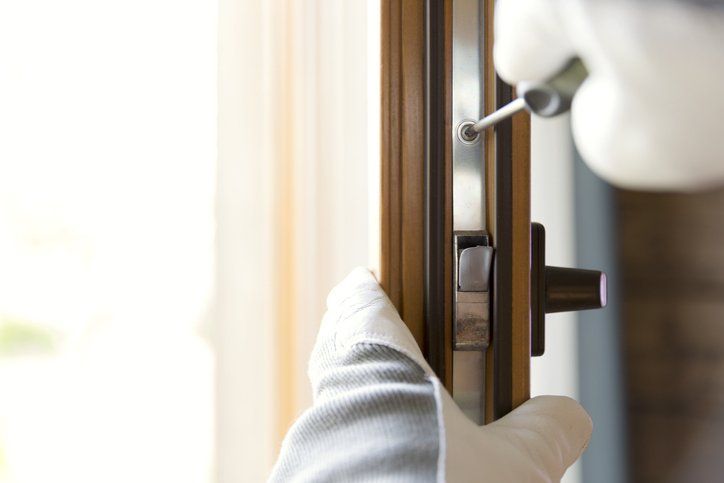 installing replacement windows