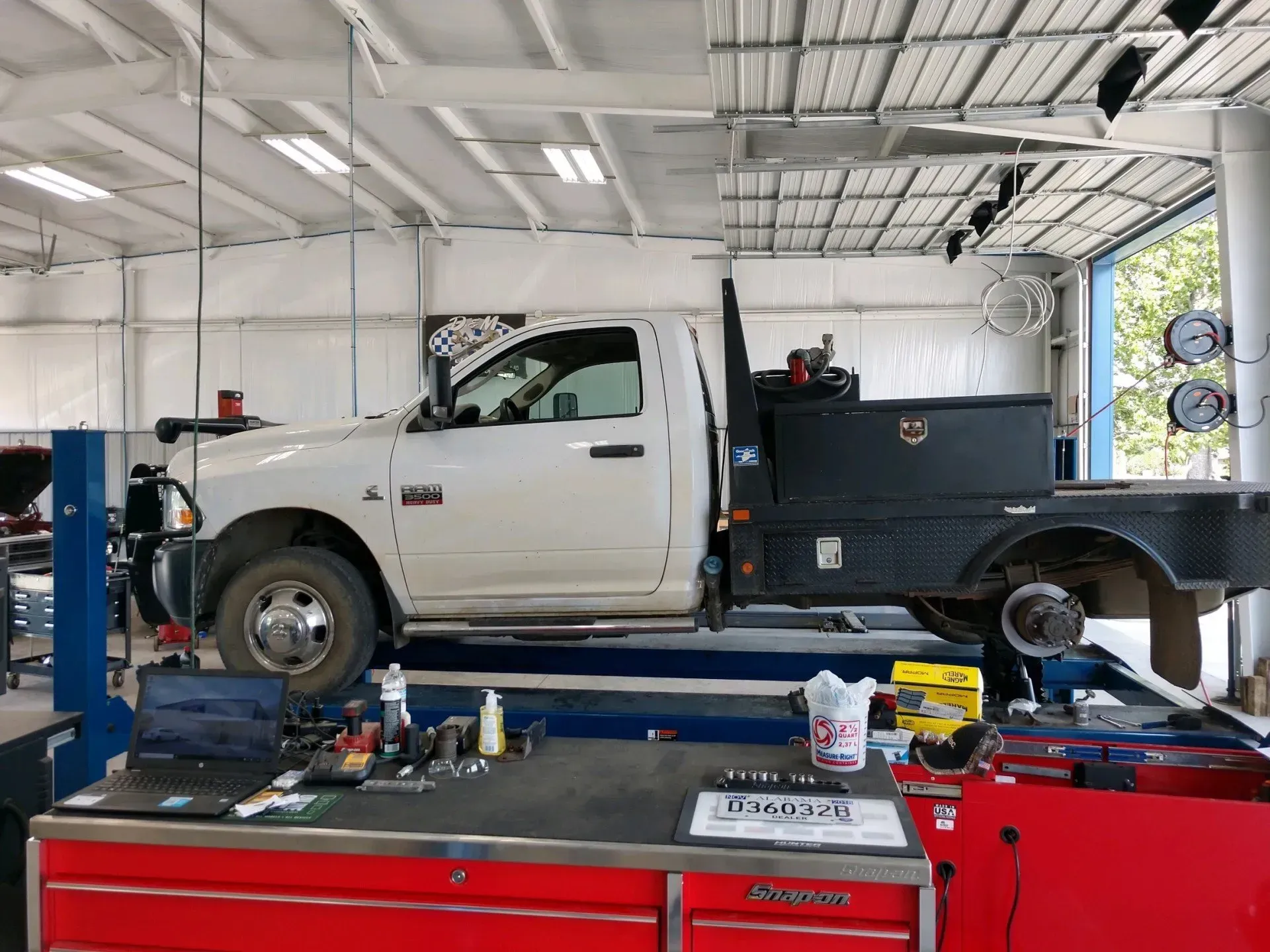 D&M Automotive Gallery Image