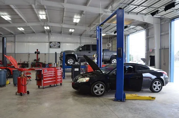 D&M Automotive Gallery Image