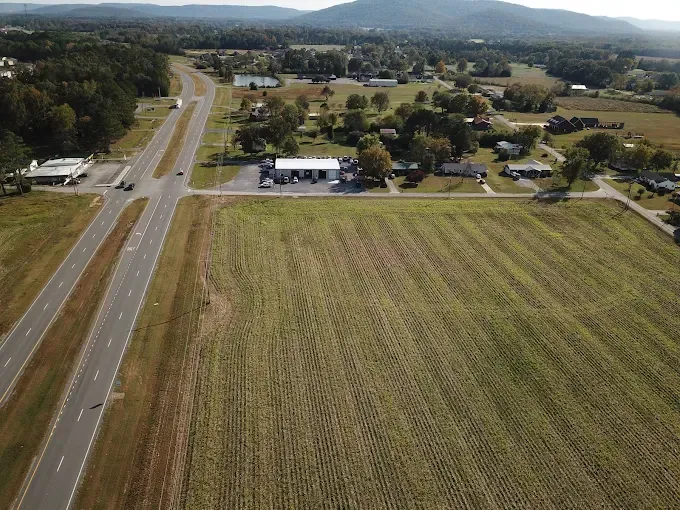 D&M Automotive Gallery Image