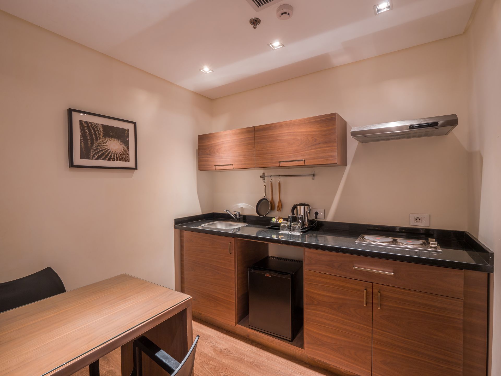 Deluxe Studio, Kitchenette