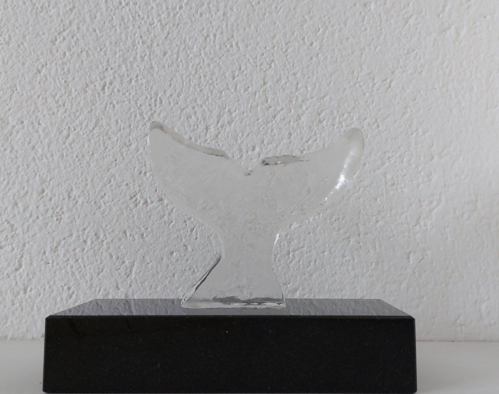 epoxy whale tail kunstwerk, small epoxy art whale tail