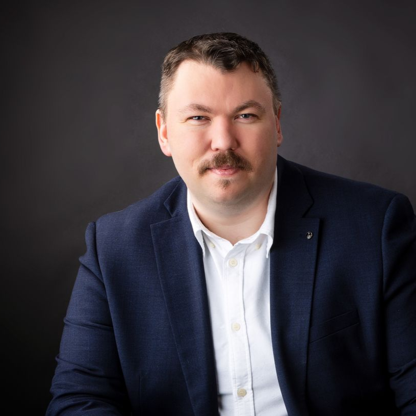 Maarten is via  zijn online zoektocht naar een literair agentschap bij ons terechtgekomen. Wij zijn voor zijn biografie van Major Gordon op zoek naar een uitgever.