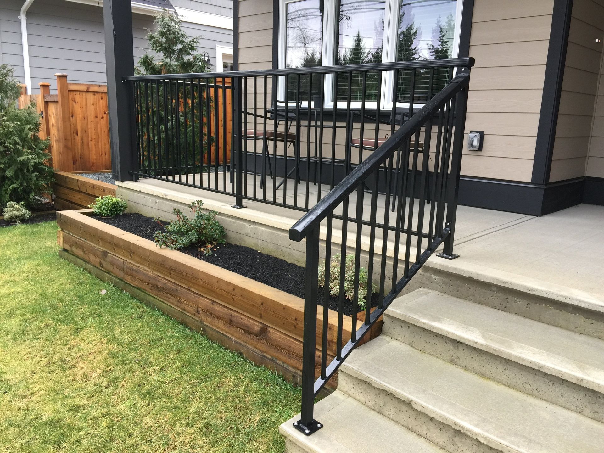Custom Railing Nanaimo, BC SunRay Aluminum Railings