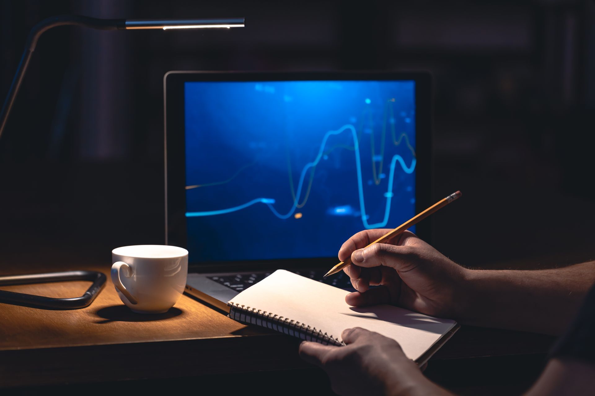 Como uma consultoria financeira pode ajudar na organização de finanças pessoais