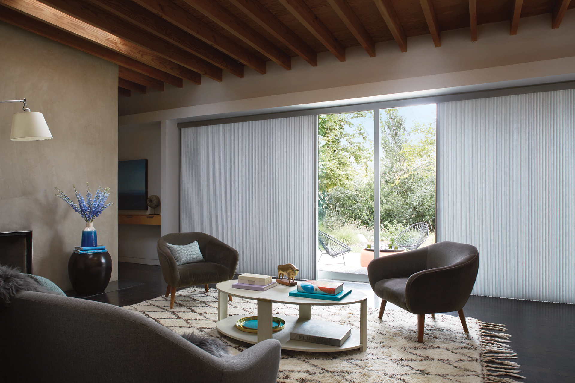 Hunter Douglas Duette® Cellular Shades with Vertiglide™ near Los Altos, California (CA)