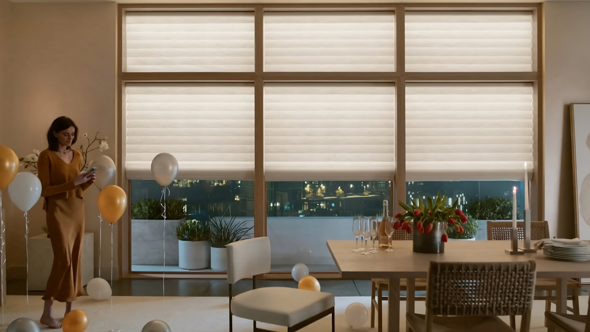Hunter Douglas Aura® Illuminated Shades near Burlingame, Los Altos, Menlo Park, & San Carlos, CA
