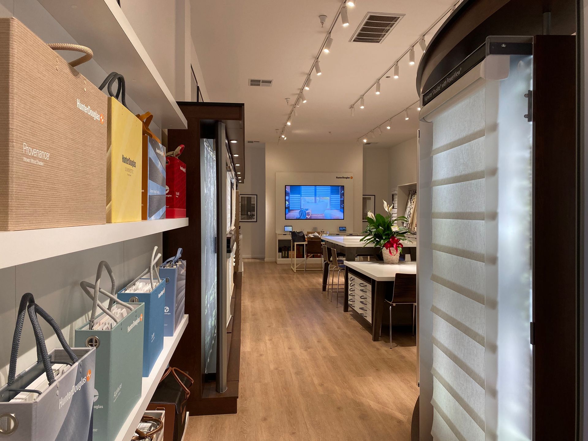 Exterior of Rebarts Blinds & Shades in Menlo Park, California (CA)