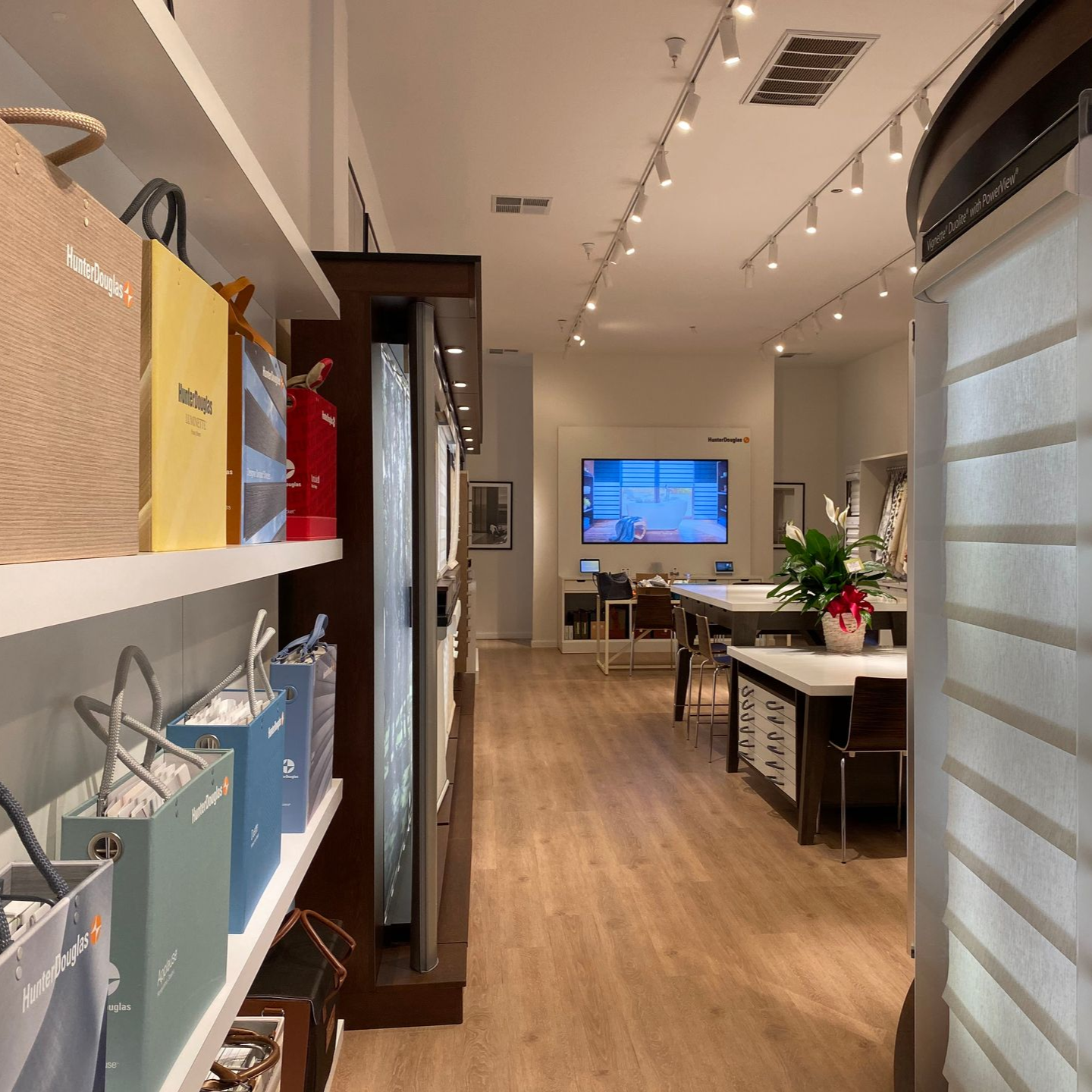 Exterior of Rebarts Blinds & Shades in Menlo Park, California (CA)