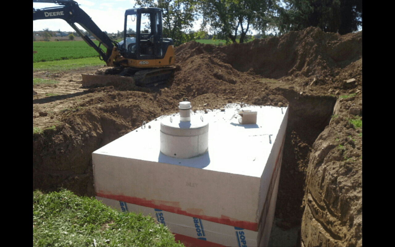 Construction of septic system of Dan Parr's