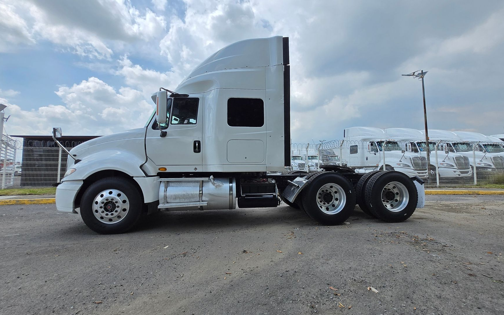 CAMION PROSTAR ISX INTERNATIONAL 2016