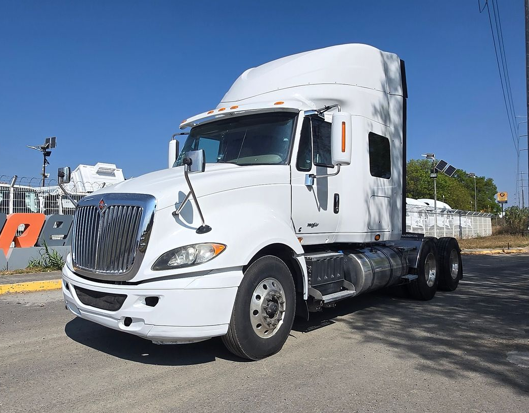 Prostar X15  International