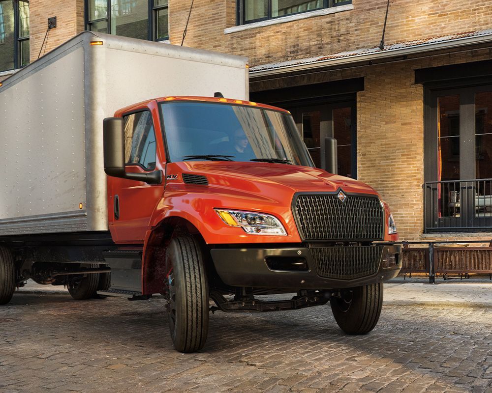 Amsa Camiones International - Medianos