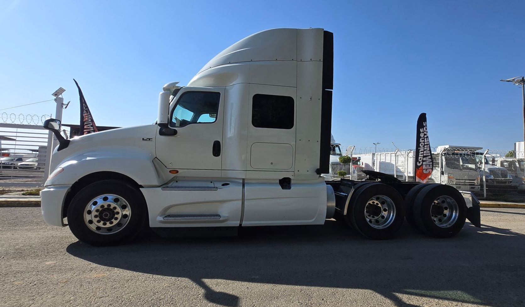 CAMION QUINTA RUEDA USADO