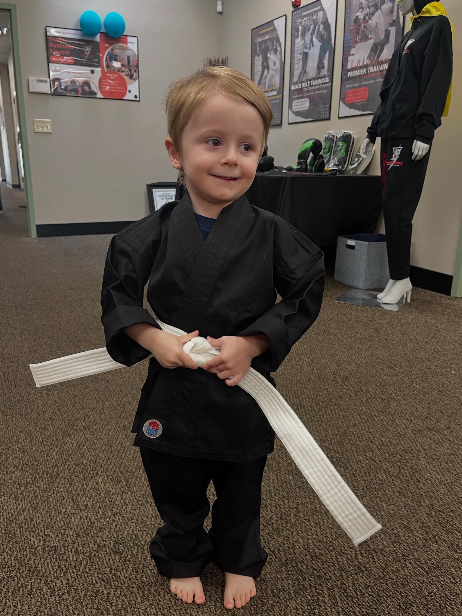 The word placeholder is on a gray background.