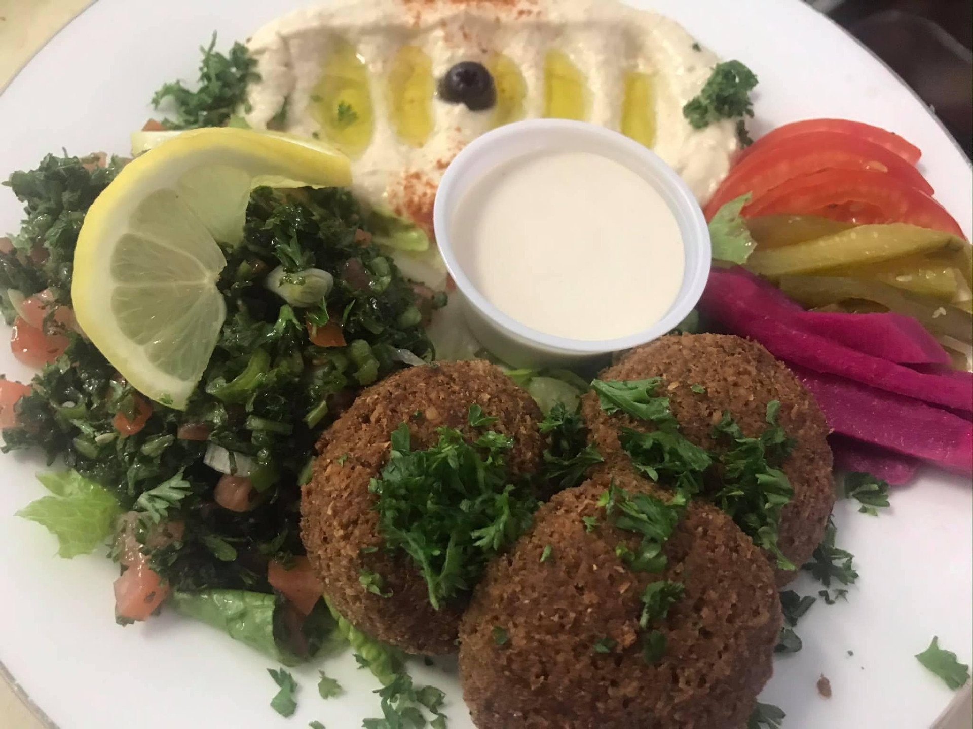 Falafel hummus Taboli