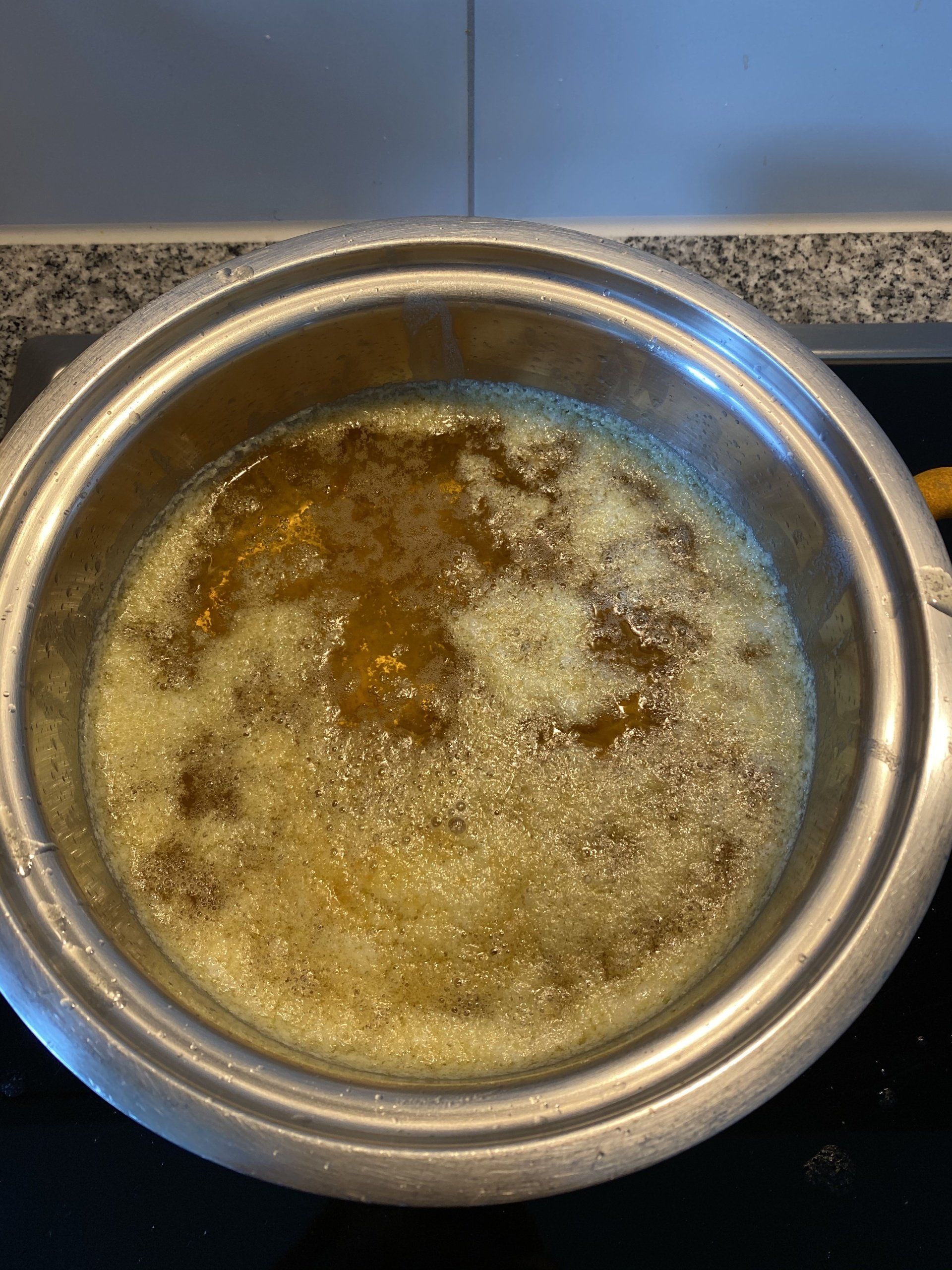 Ghee-im-Topf-fast-fertig