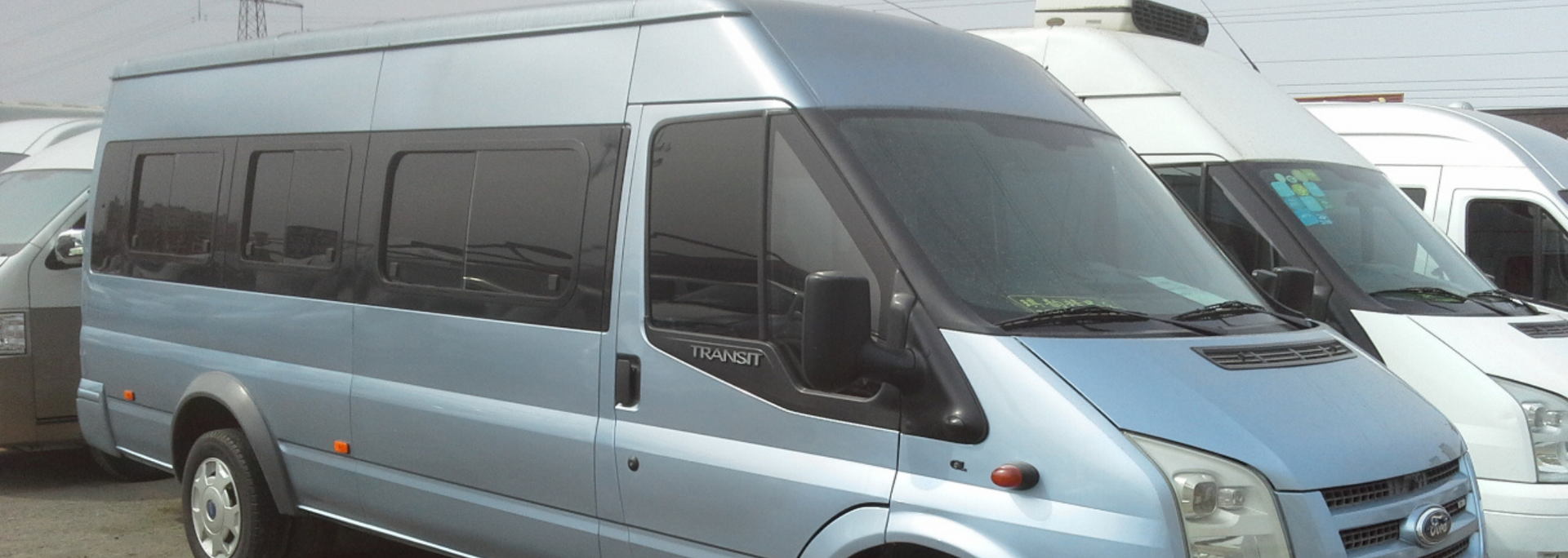 Picture of Ford Transit (17 seats).