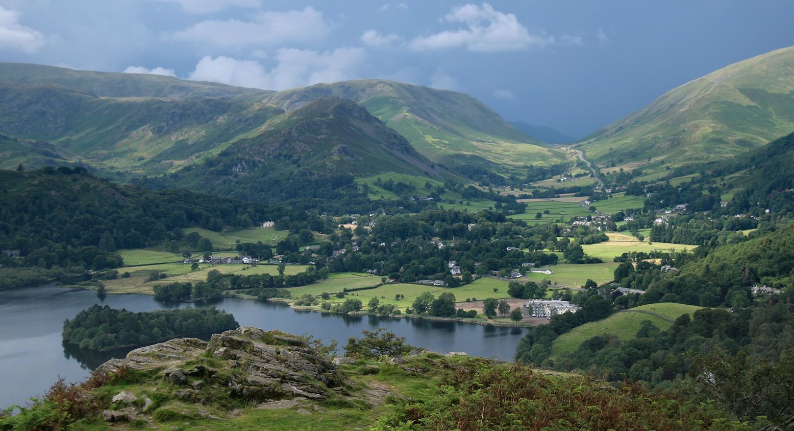 Picture of The Lake District.
