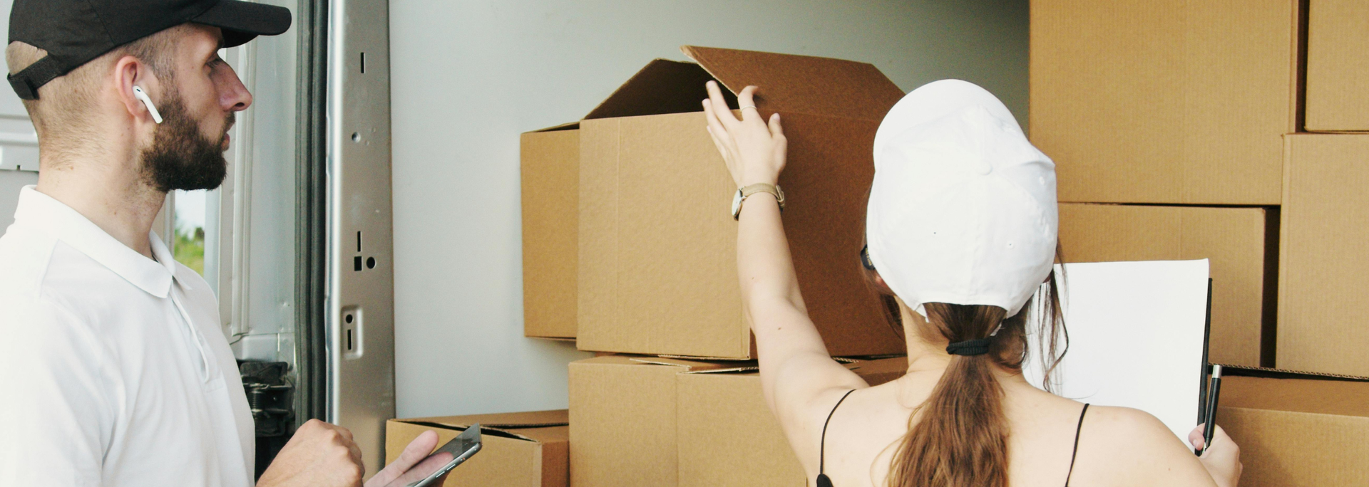 Picture of organised packing services. 