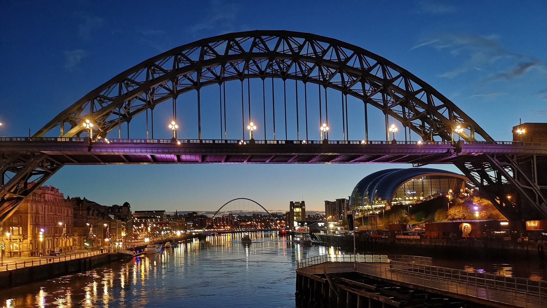 Picture of the Tyne Bridge.