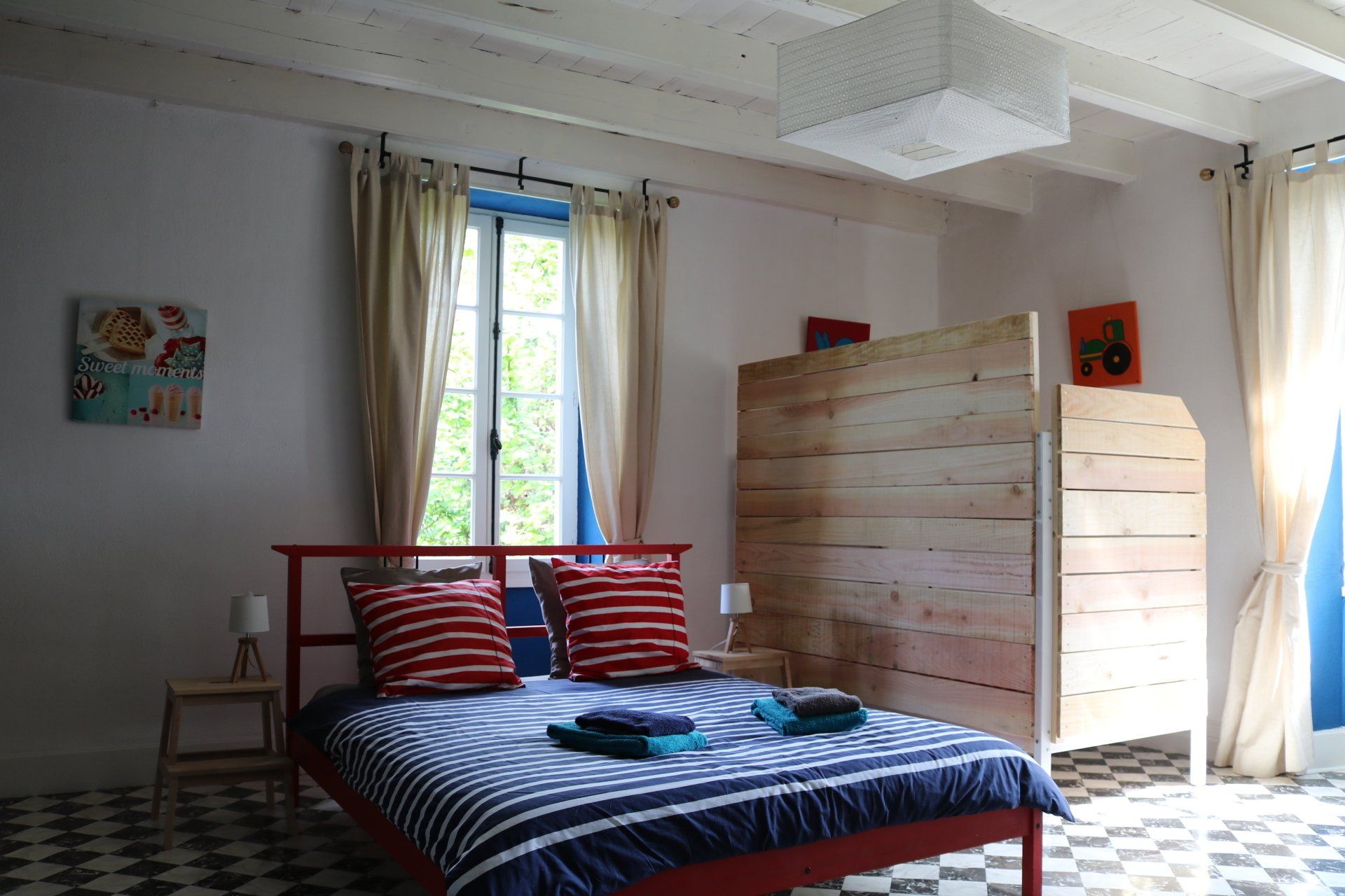 Les Escaliers de La Combe rooms bed & breakfast