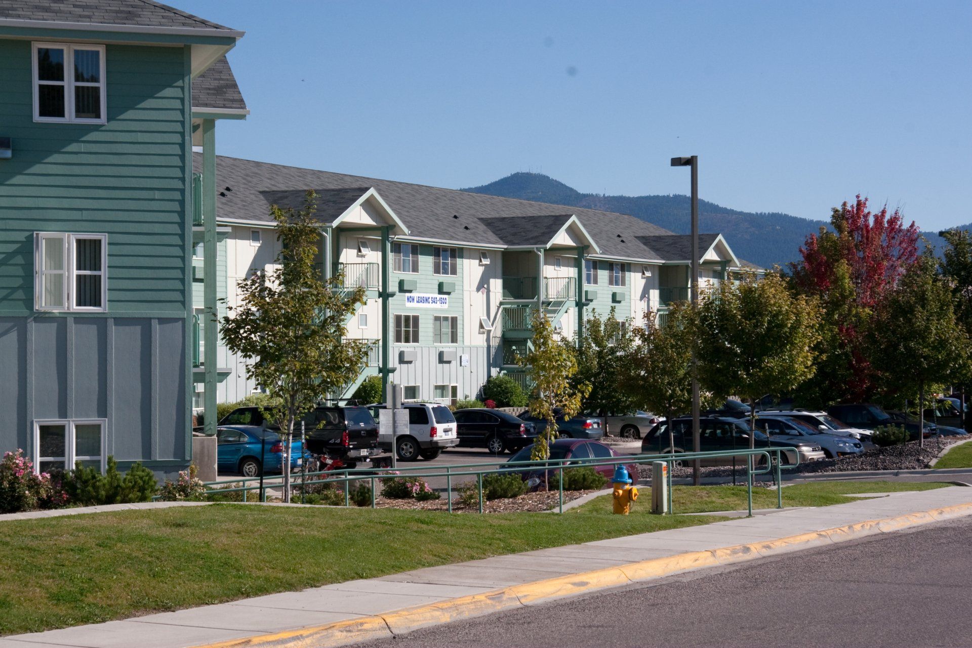 Great Northern Ave Building 3/4 View Photo