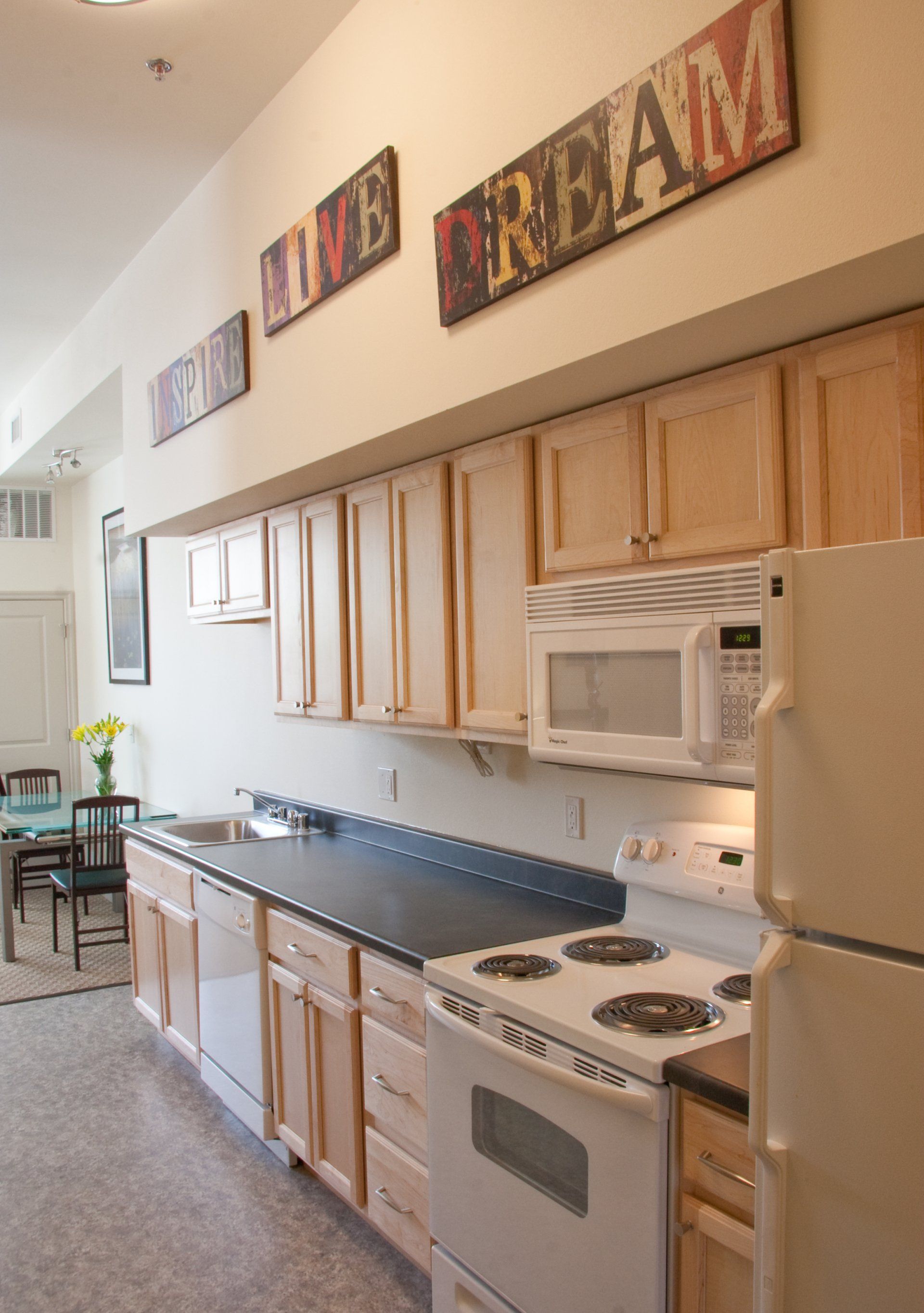 Spruce Kitchen Photo