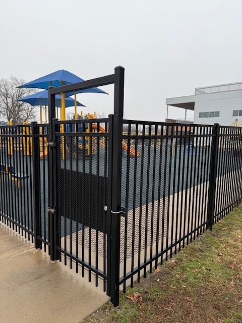 metal fence instillation Arlington tx
