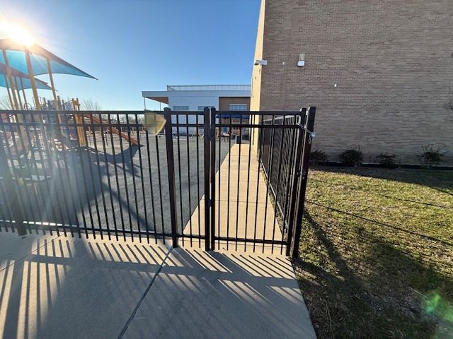 security fence construction midlothian tx