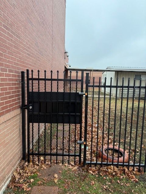 metal fence repair Mansfield tx