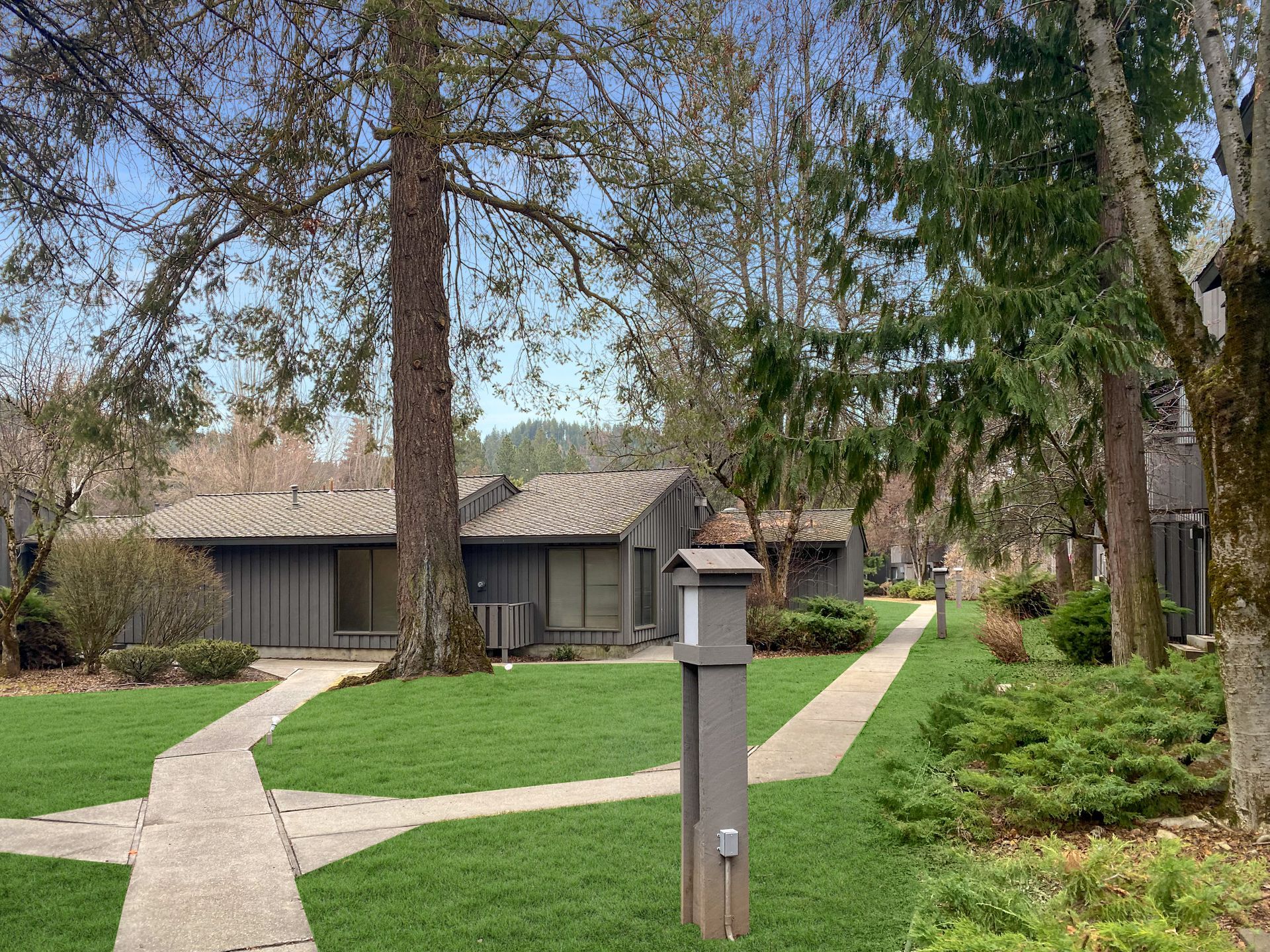 lake villa walkway exterior 2