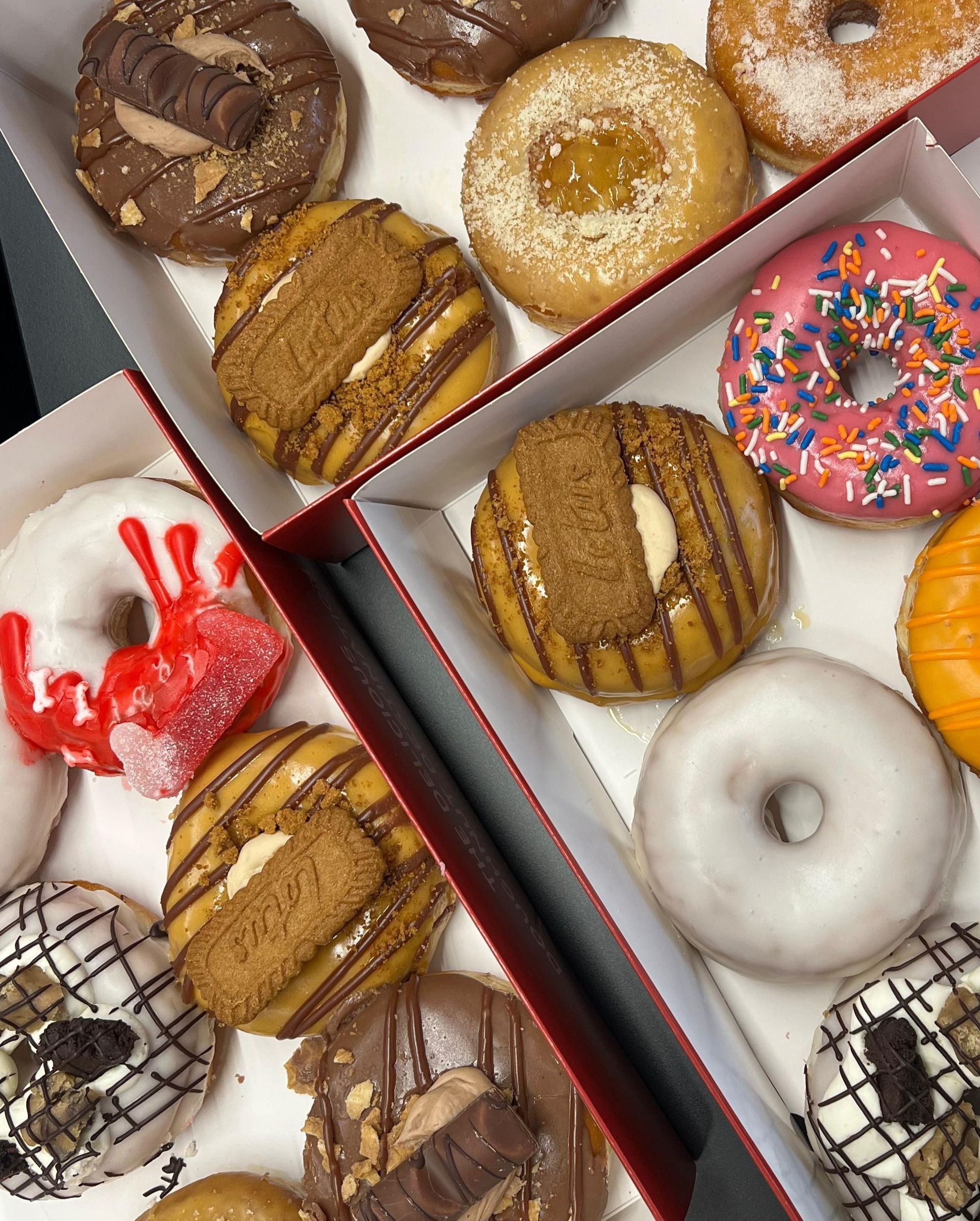 party streamer glittery background