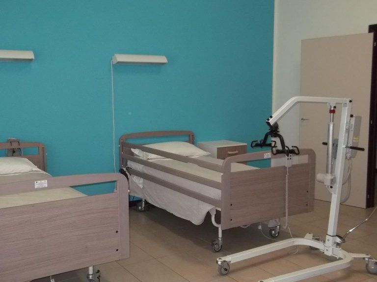 letti per persone non autosufficienti