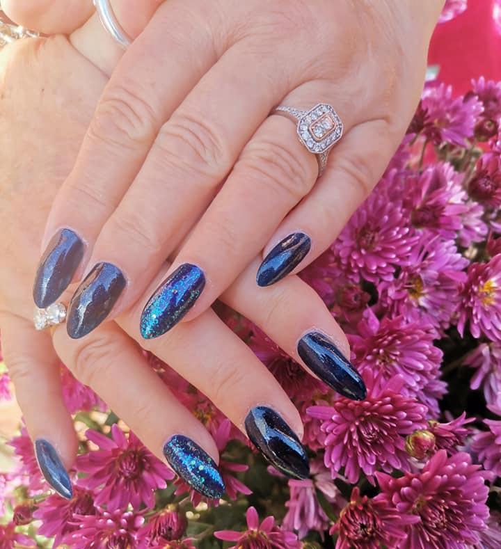 Lovely deep blue fingernails