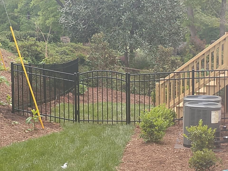 Black Fence | Pickens, SC | Allen's Fencing