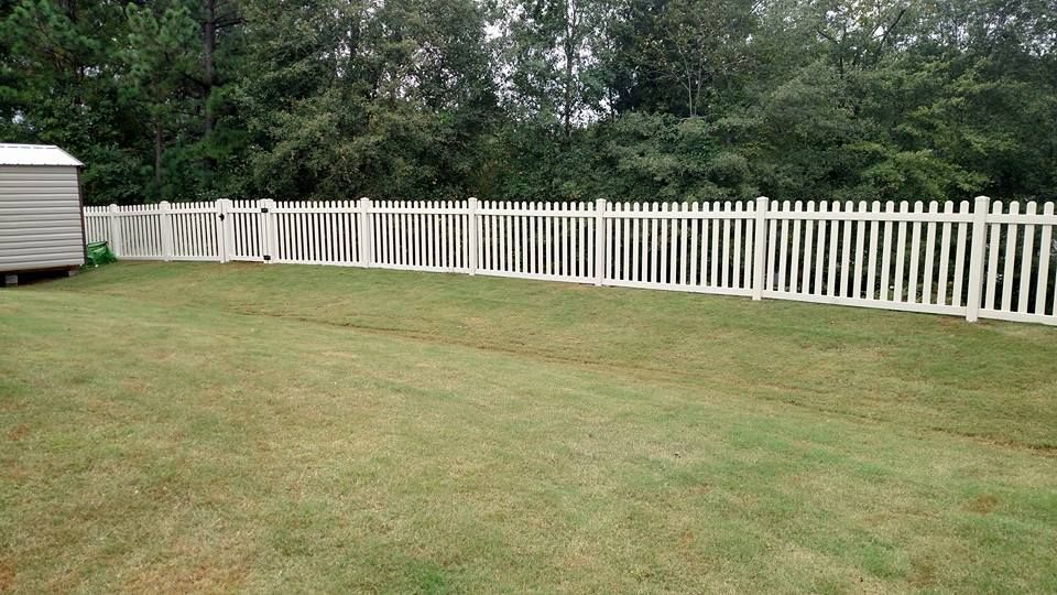 White Picket Fence | Pickens, SC | Allen's Fencing