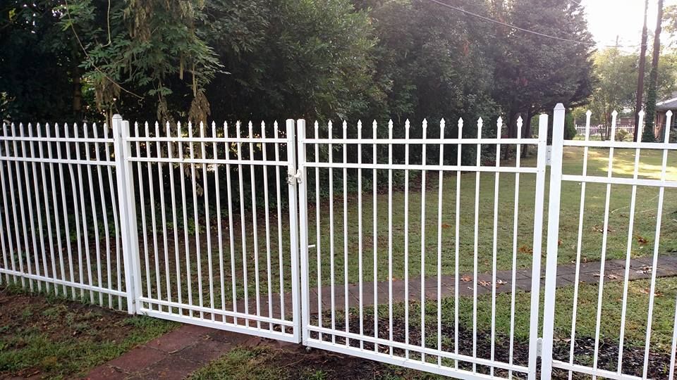 New White Fence | Pickens, SC | Allen's Fencing