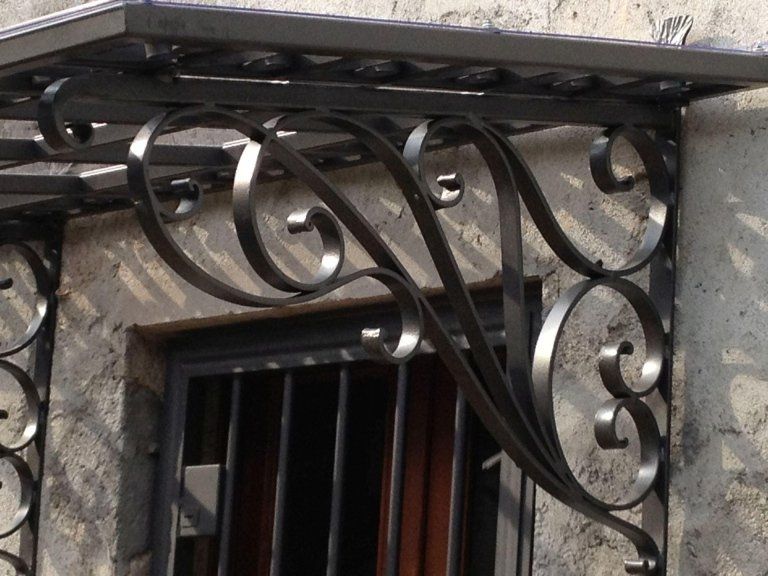 lavorazione in ferro battuto