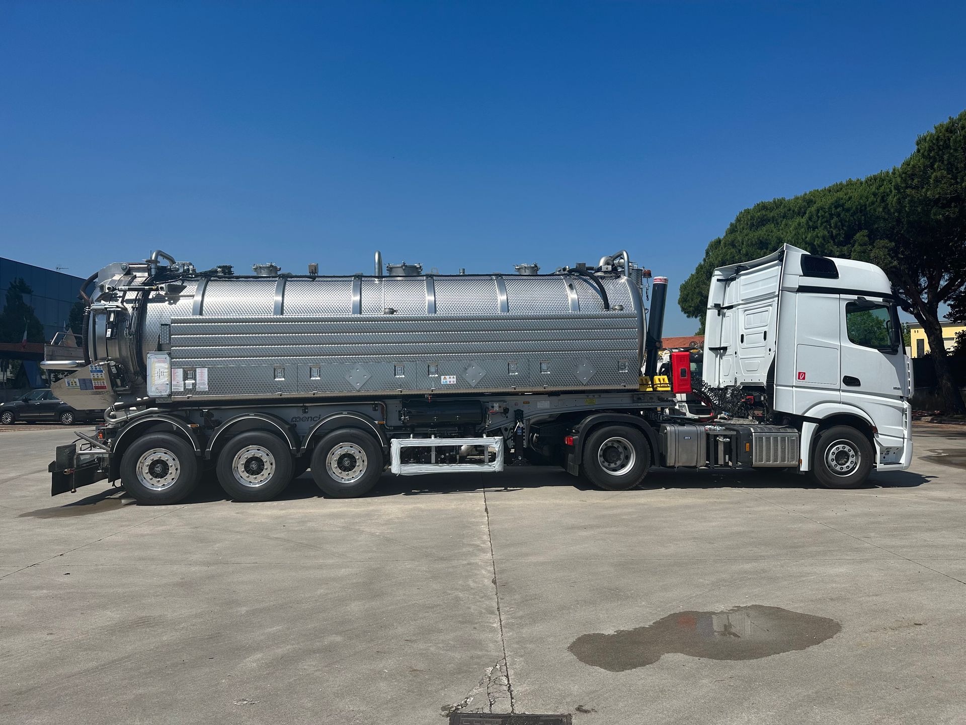 camion spurghi Mantova
