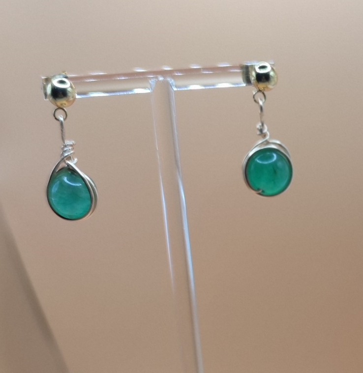 aretes de jade