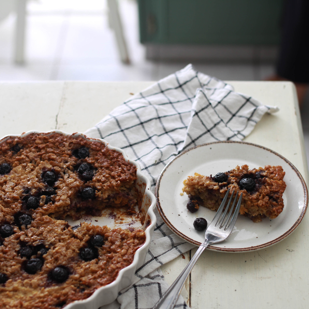 Breakfast Oatmeal Bake