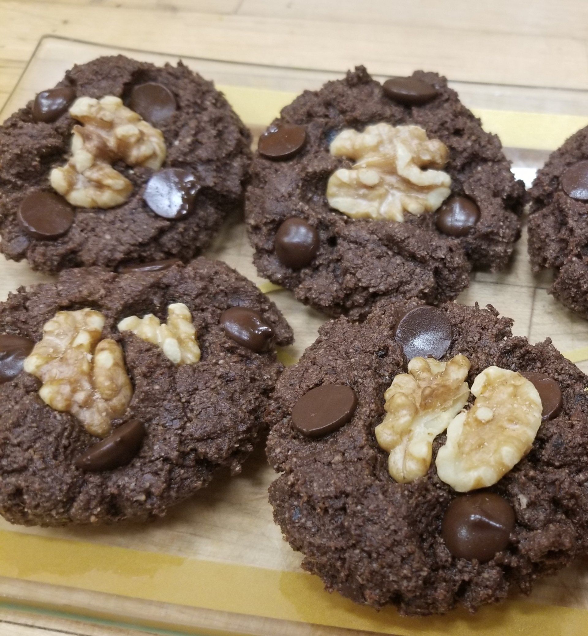 Vegan+Fudge+Date+Walnut+Cookie