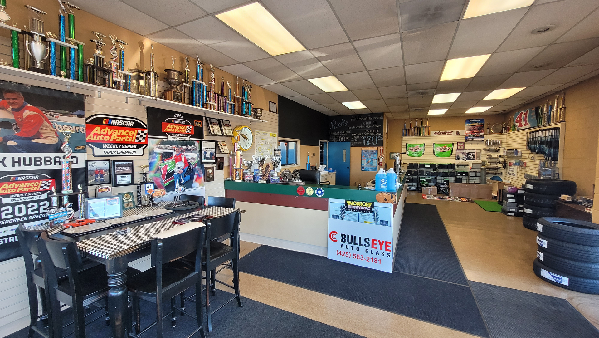 Rick's Tire & Service's Reception Desk