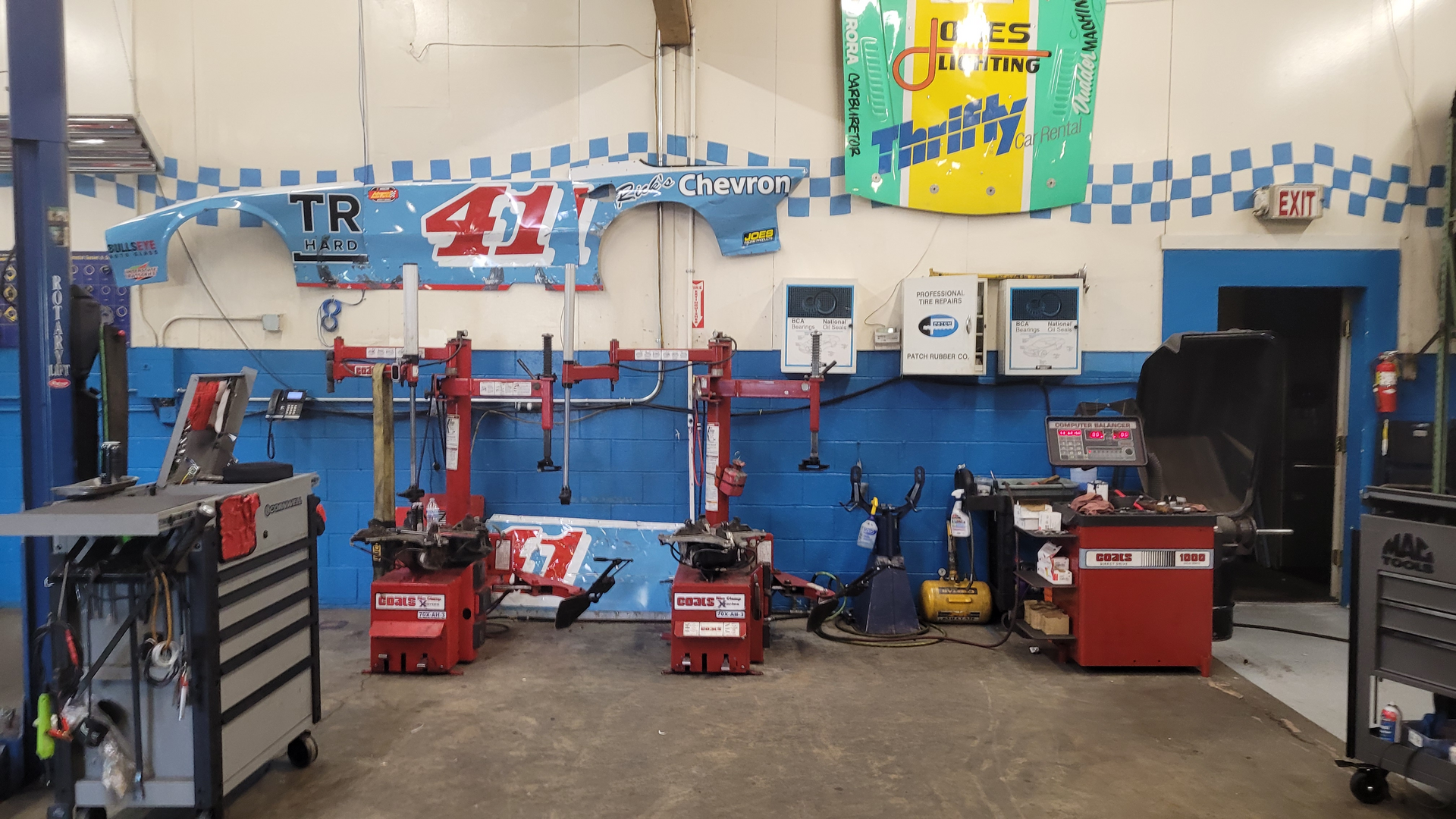 Tire Machines | Rick's Tire & Service