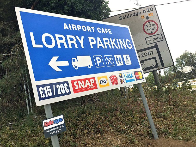 Freestanding aluminium sign