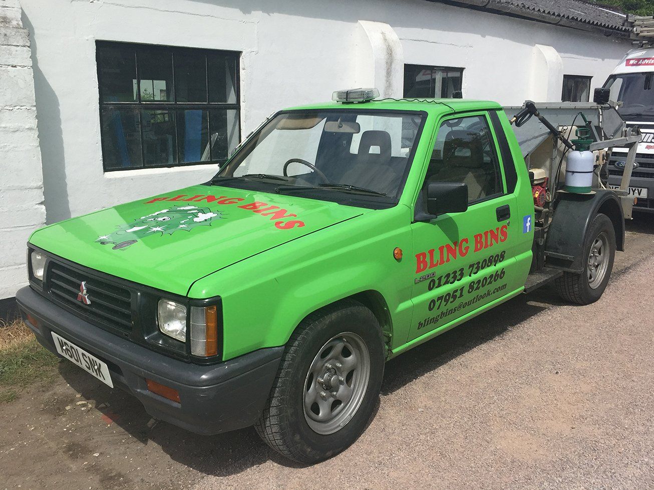 Wheelie Bin cleaning company vehicle graphics